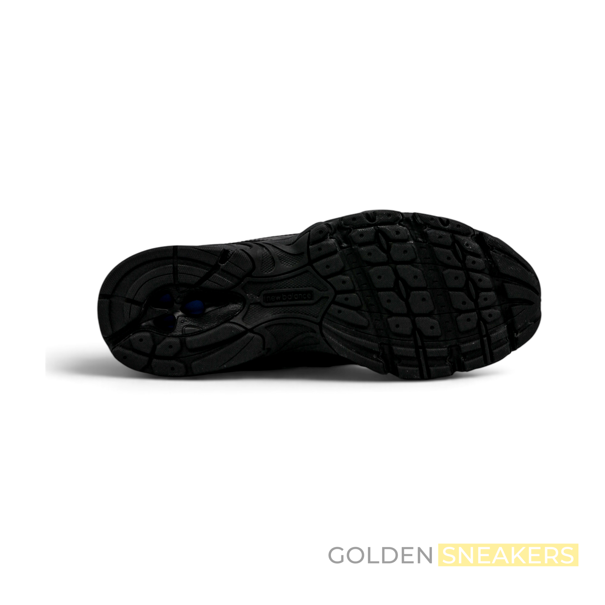 New Balance 740 Triple Black