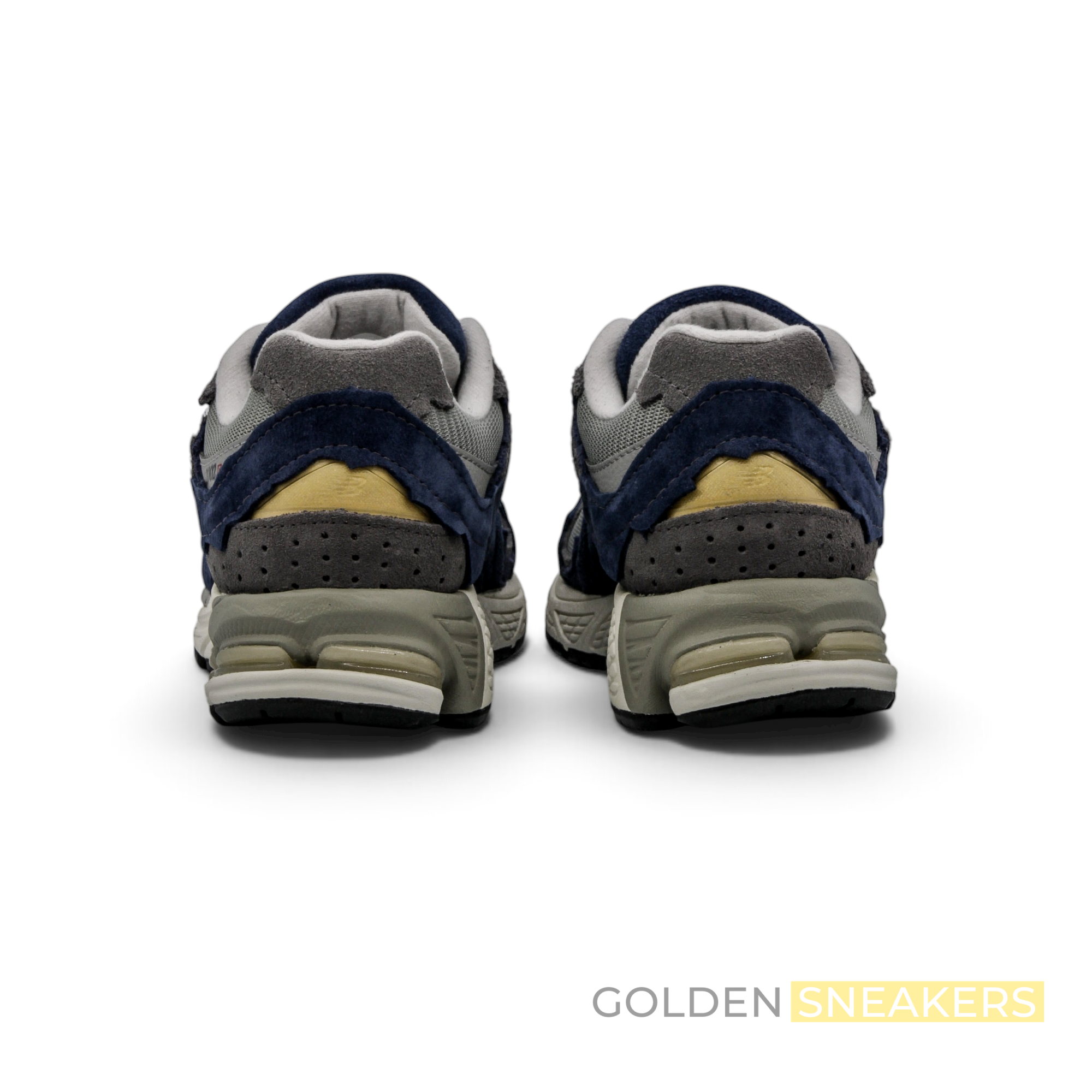 New Balance 2002R Protection Pack Navy Raincloud