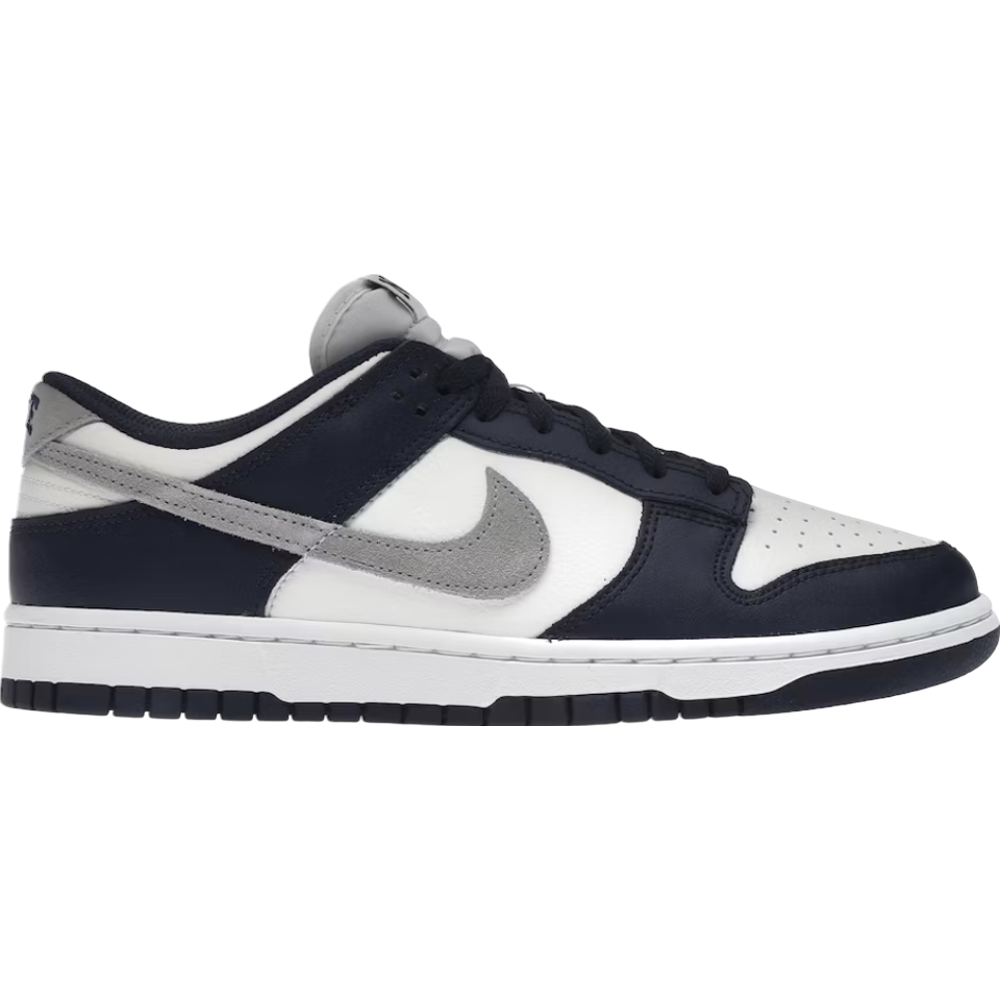 Nike Dunk Low Summit White Midnight Navy