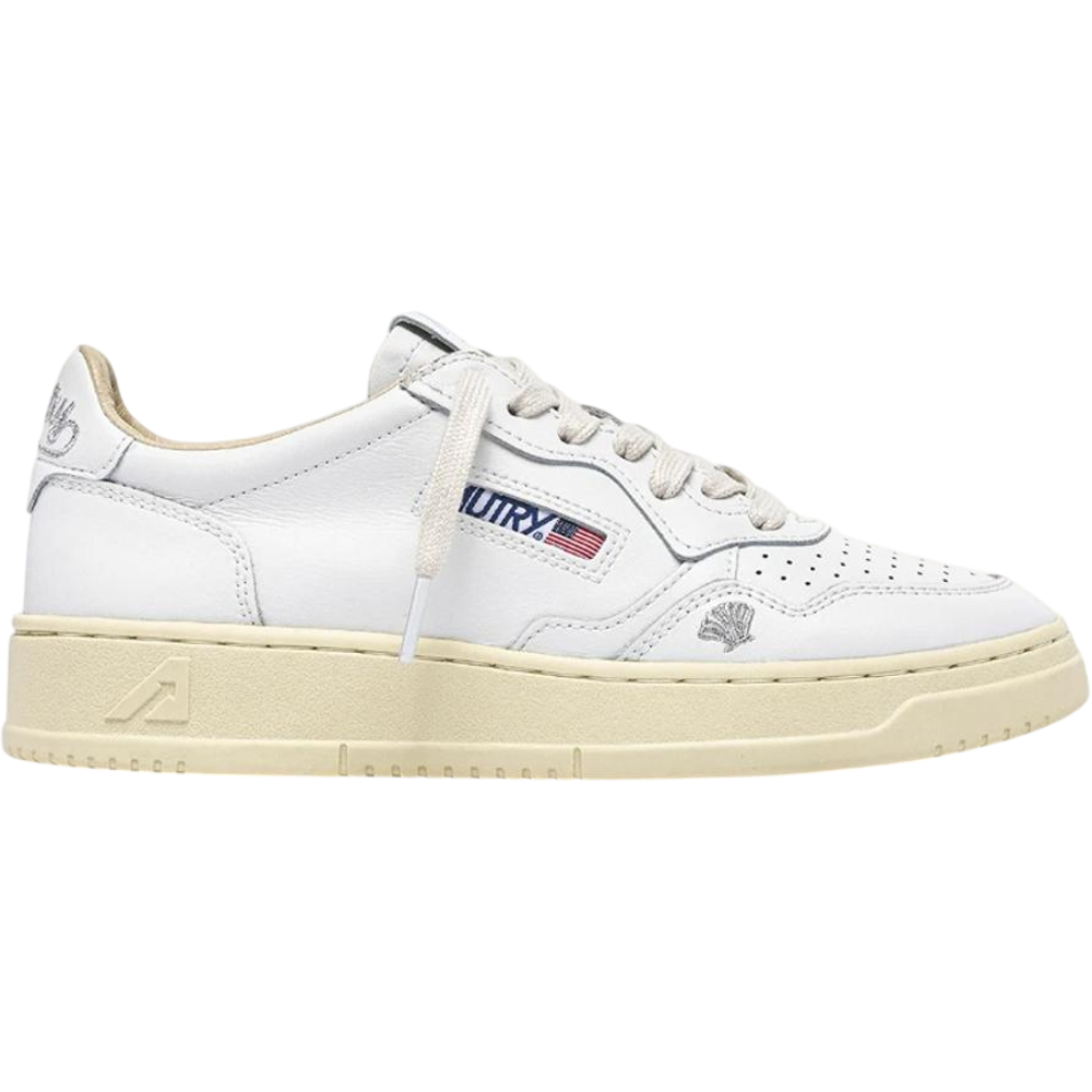 Autry Medalist Low White Silver Details (Women's)