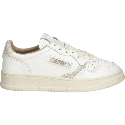 Autry Medalist Low Beige Lace (Women's)