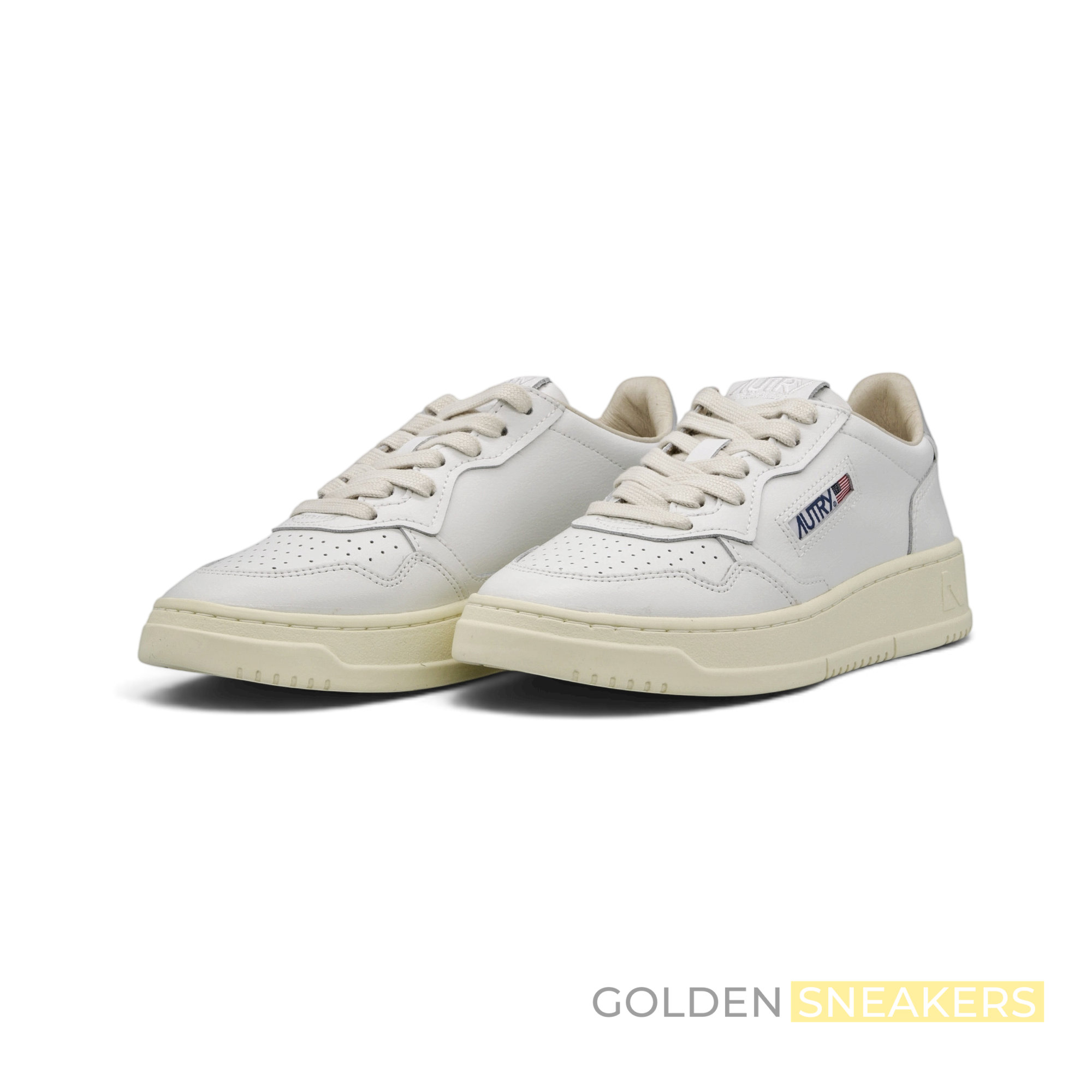 Autry Medalist Low White Silver (Women's)